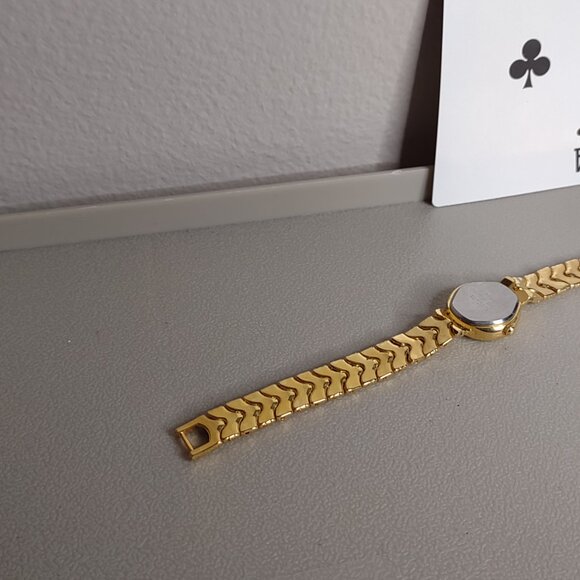 Untested Gold Tone Rumours Watch With White Dial - Picture 7 of 9